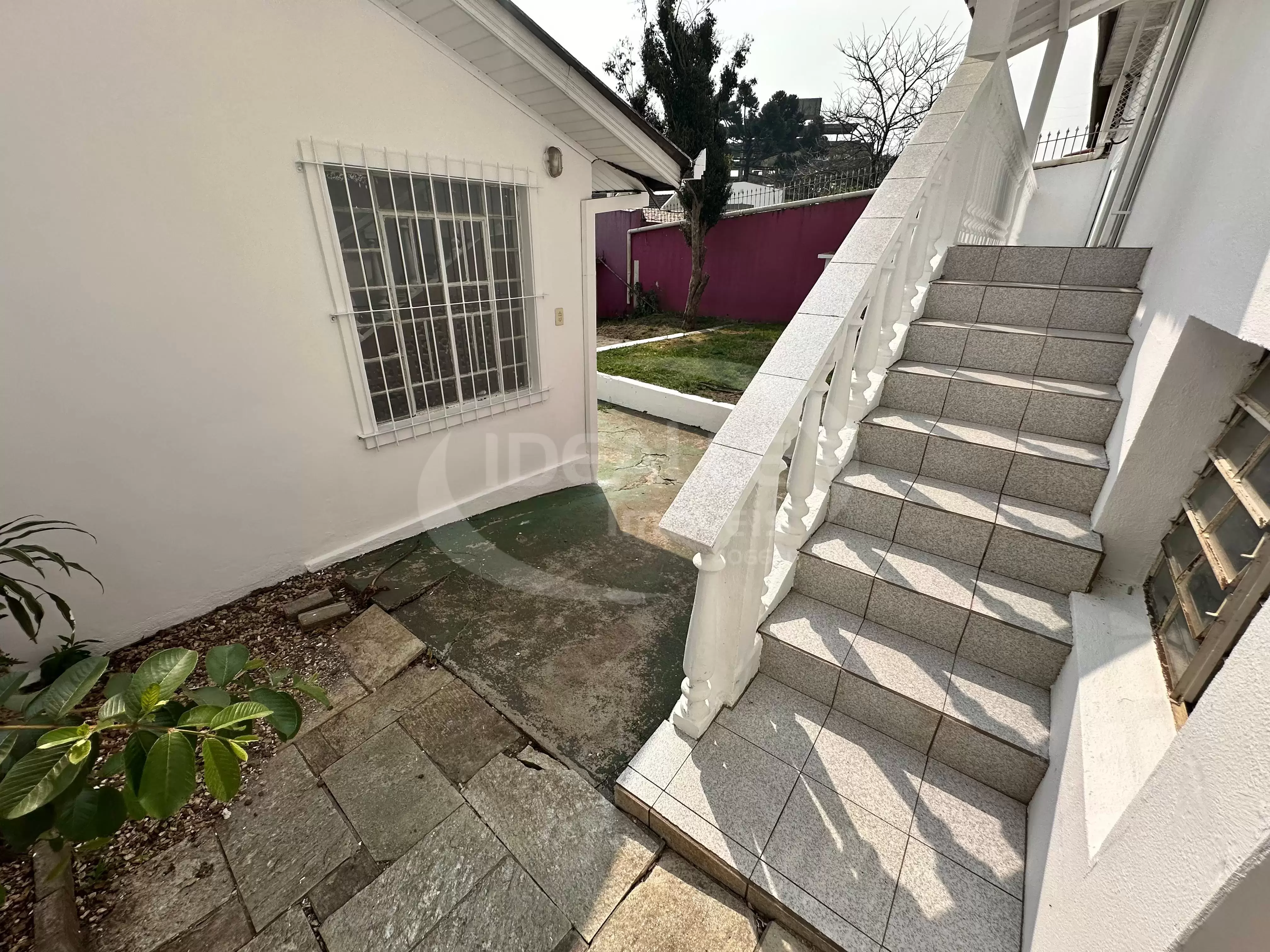 Casa Comercial Seminário