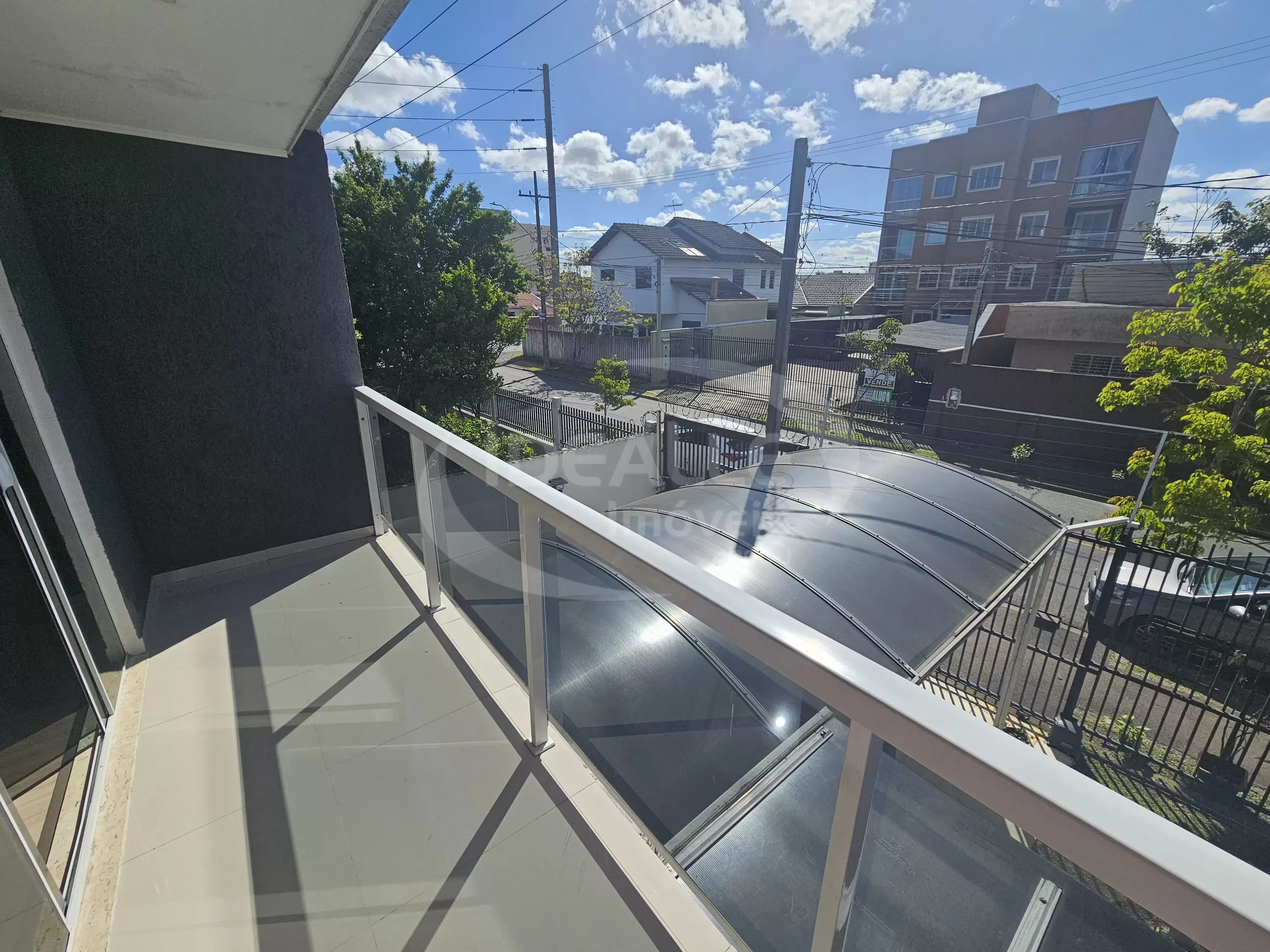 Sobrado em São José dos Pinhais