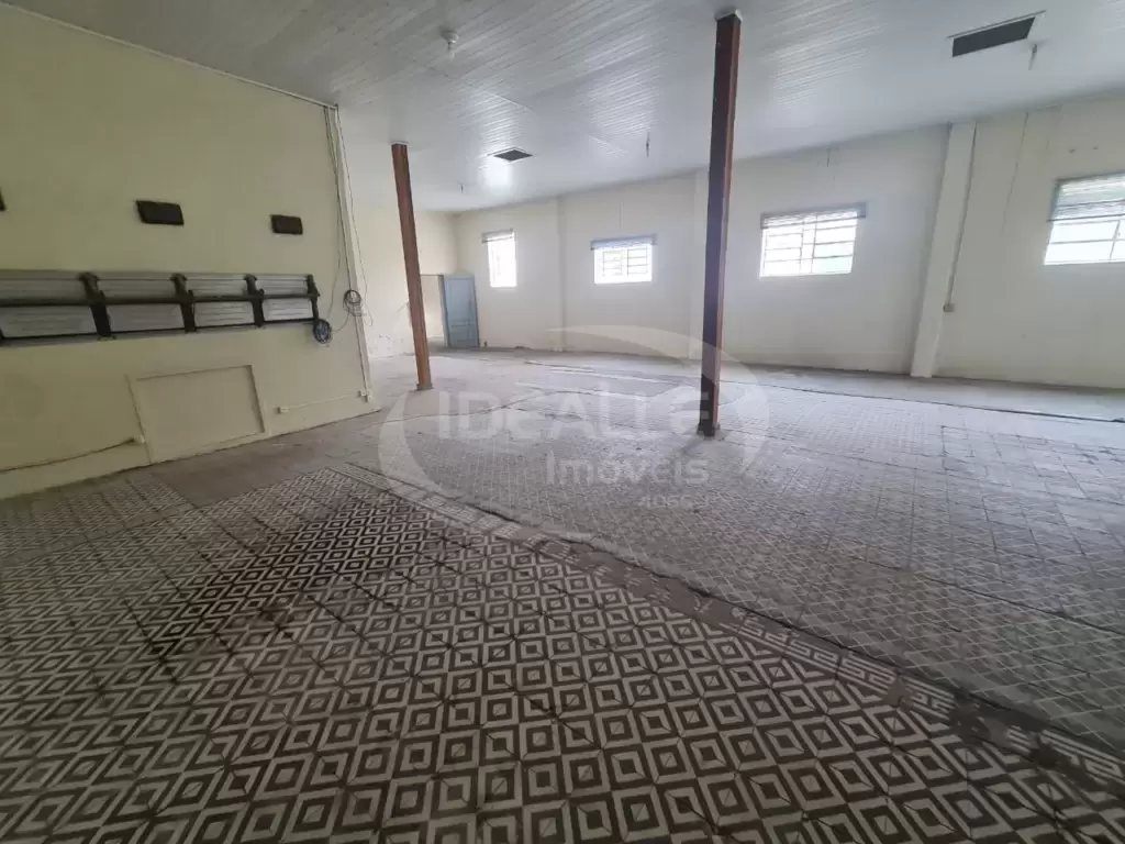 Barracão/Galpão no Mercês