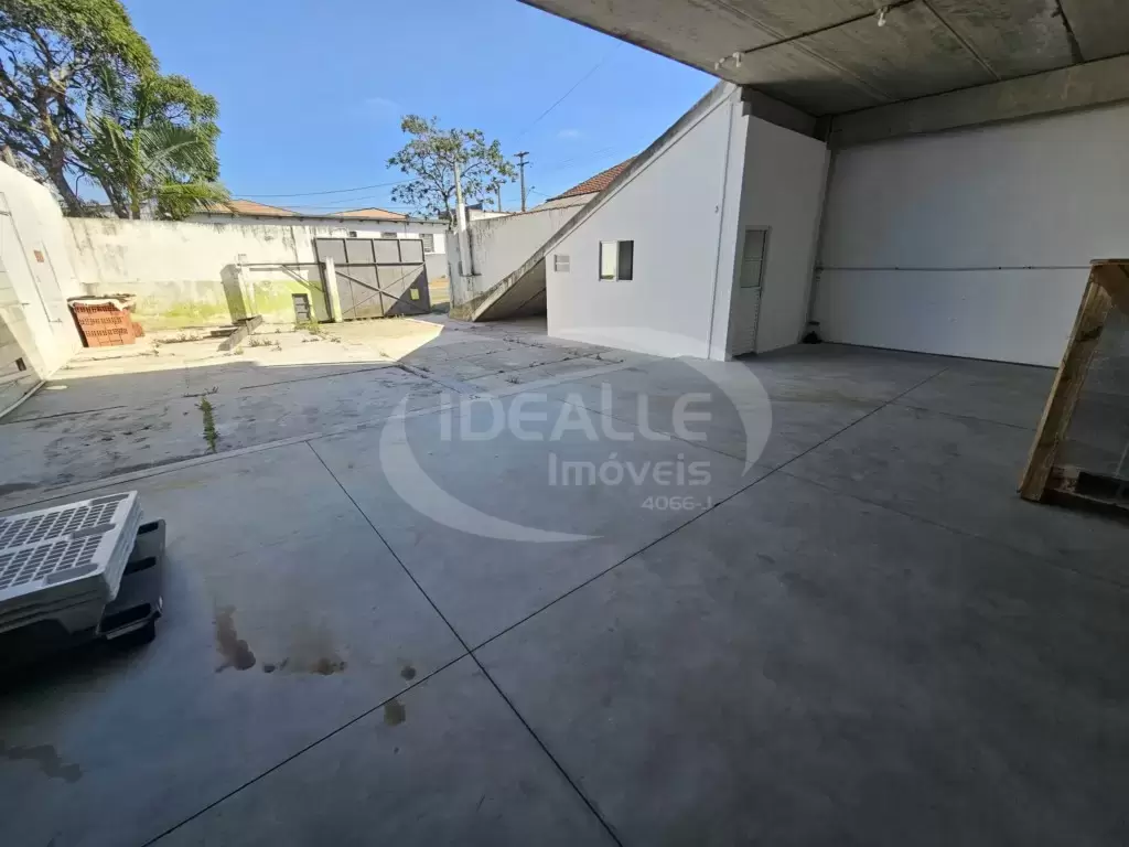 Barracão no Mossunguê