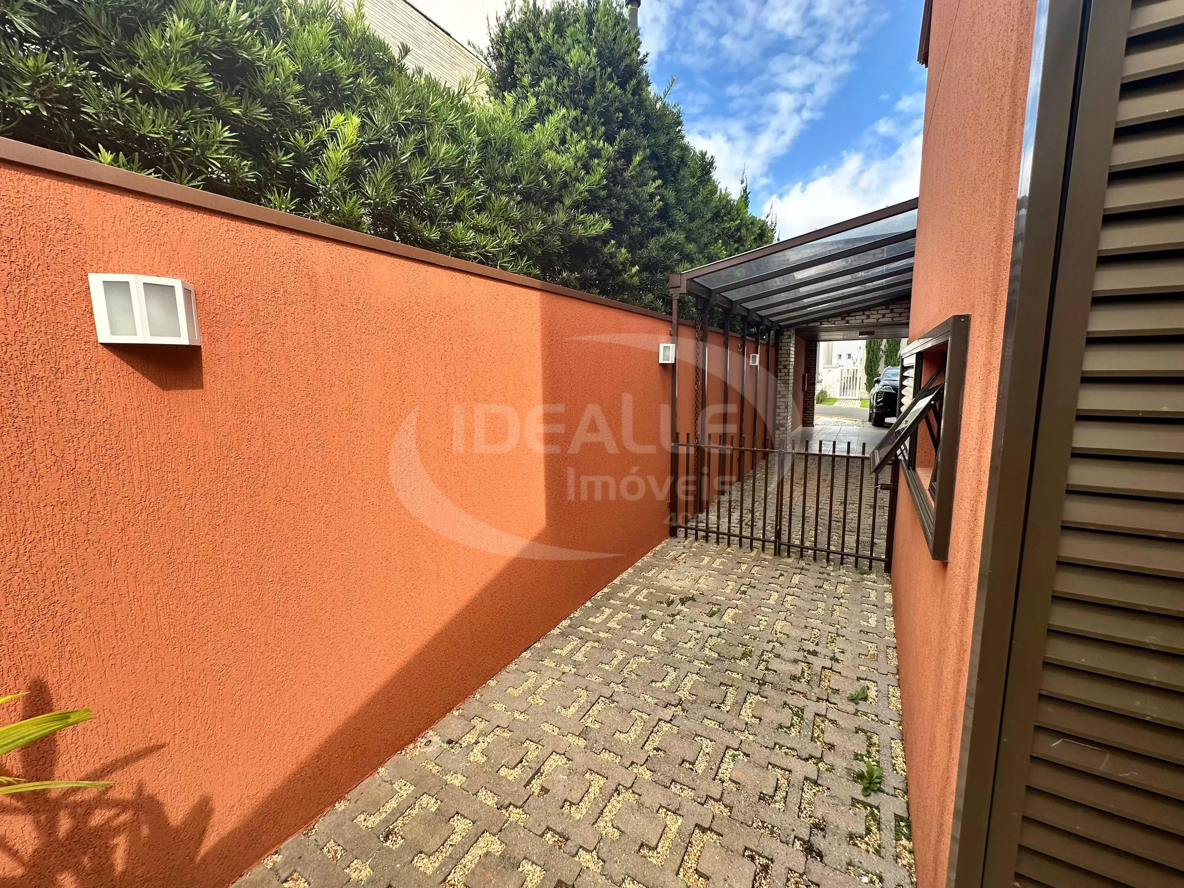 Cond. Giardino de Lucca