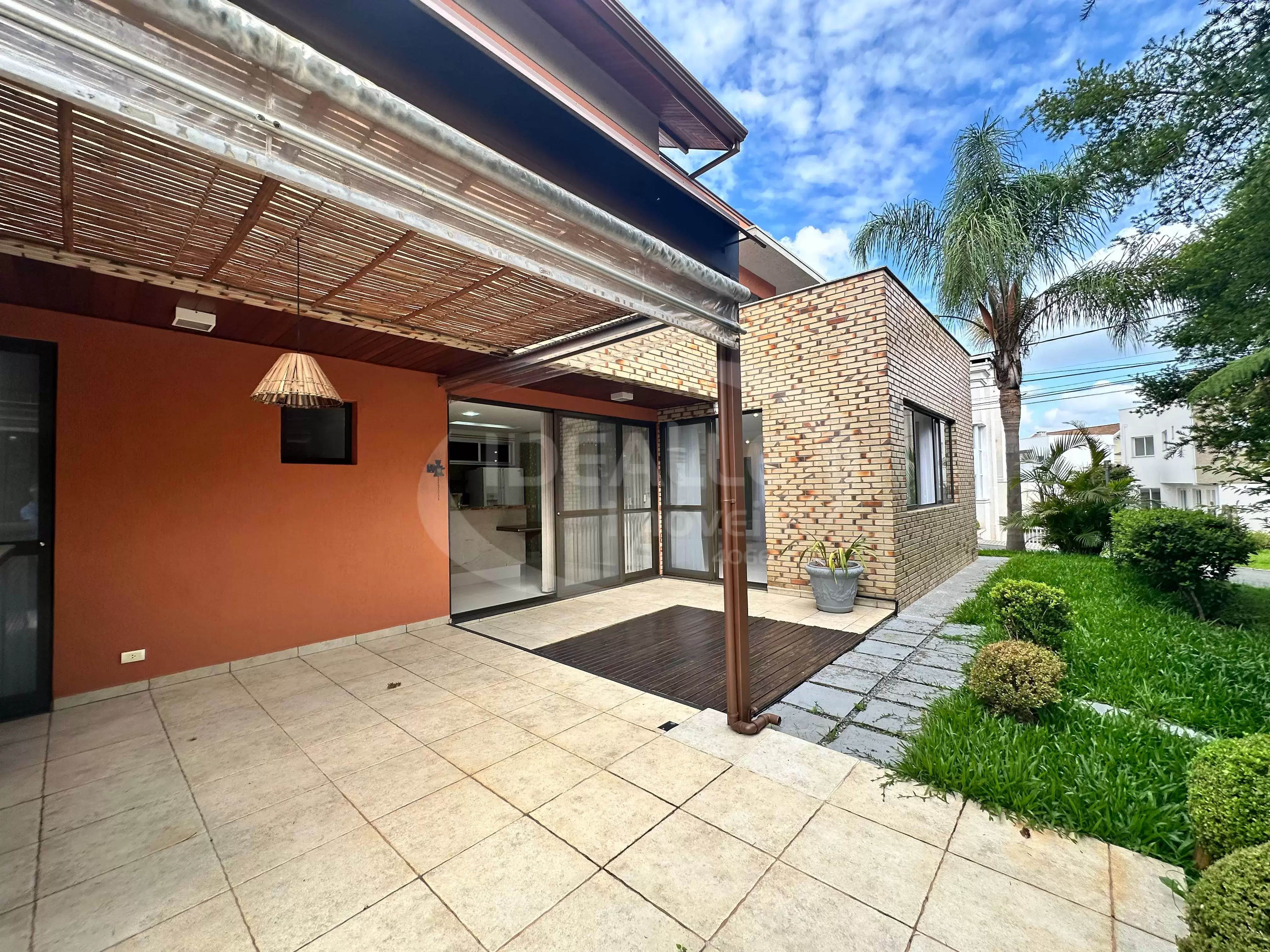 Cond. Giardino de Lucca