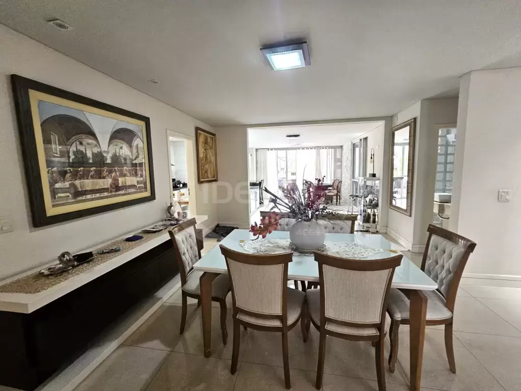 Casa no Jardim Social