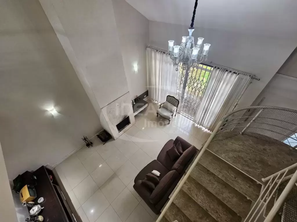 Casa Comercial no Jardim Social