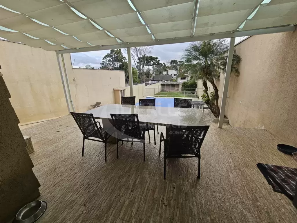 Casa no Jardim Social