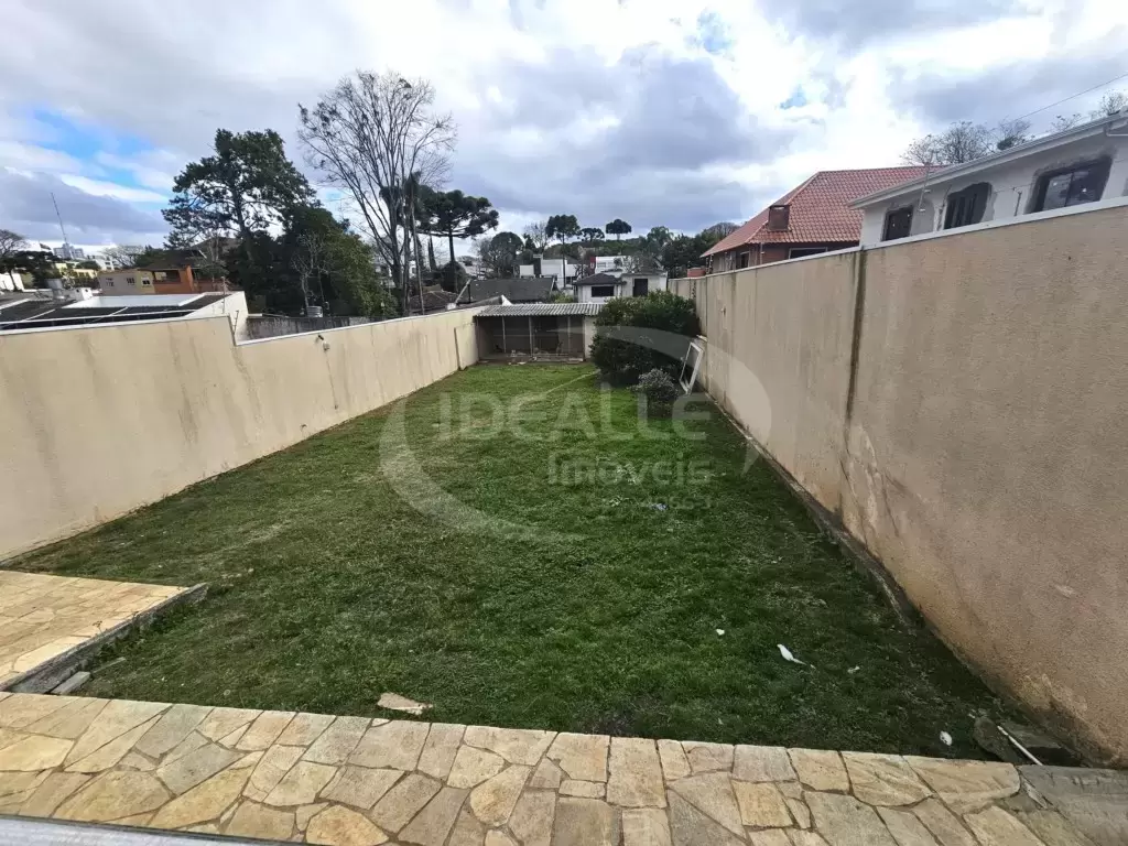 Casa Comercial no Jardim Social