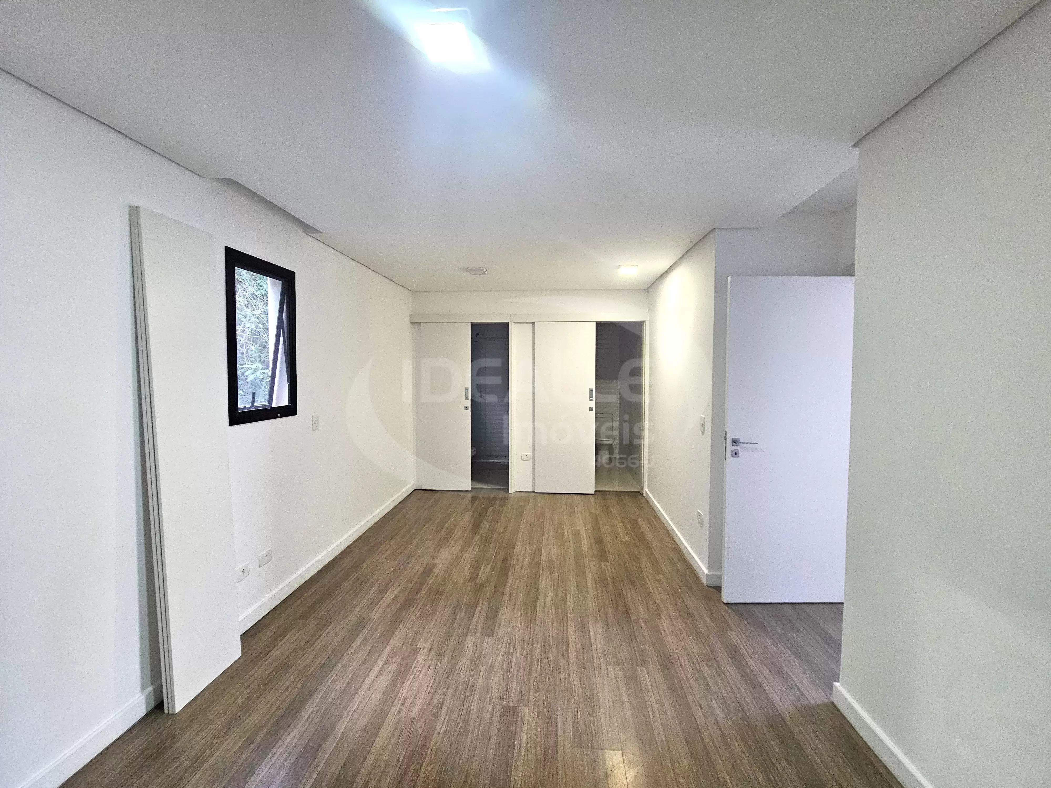 Cond. Stm Mond Galerie