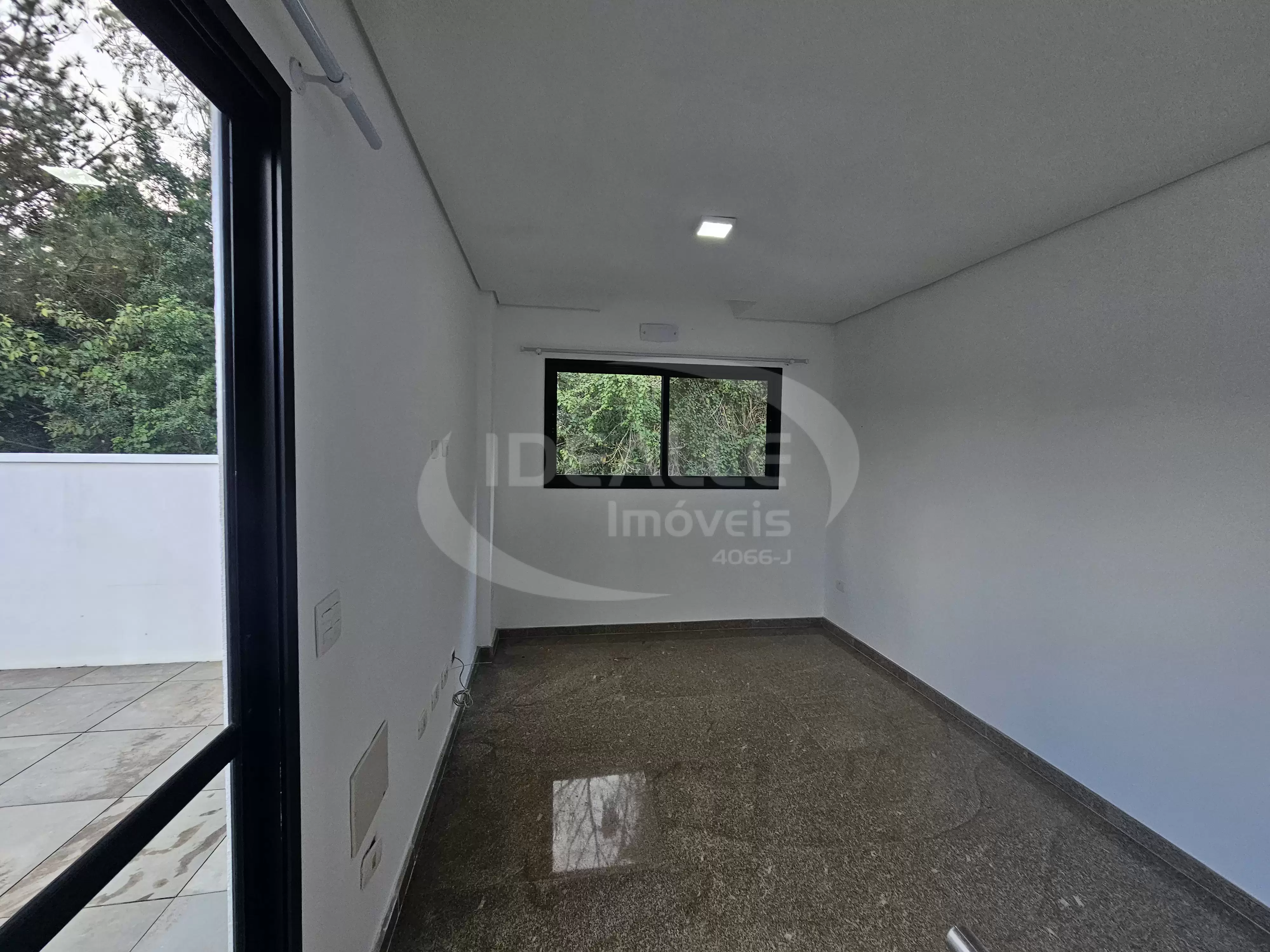 Cond. Stm Mond Galerie