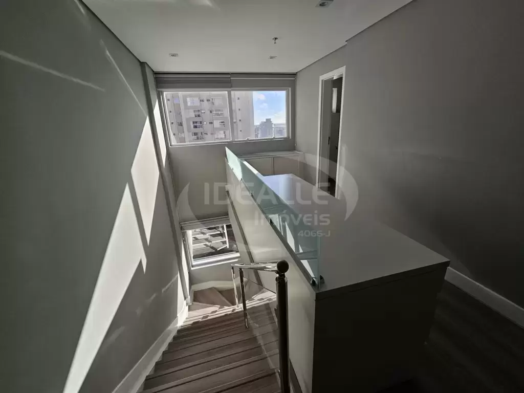 Ed. The One Business Tower