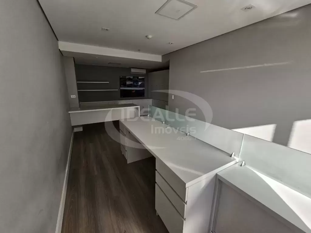 Ed. The One Business Tower