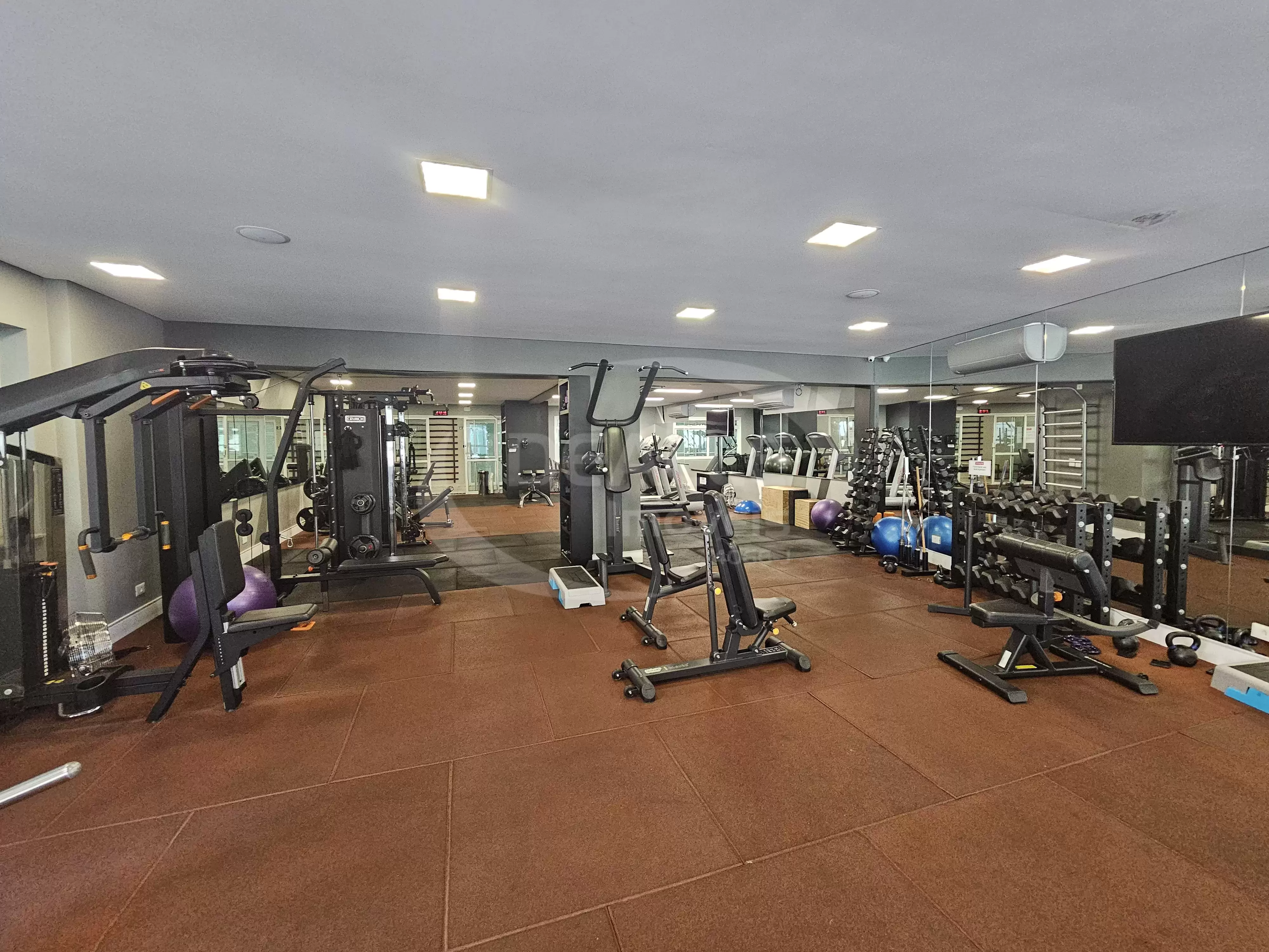 Ed. Elegance Condominium