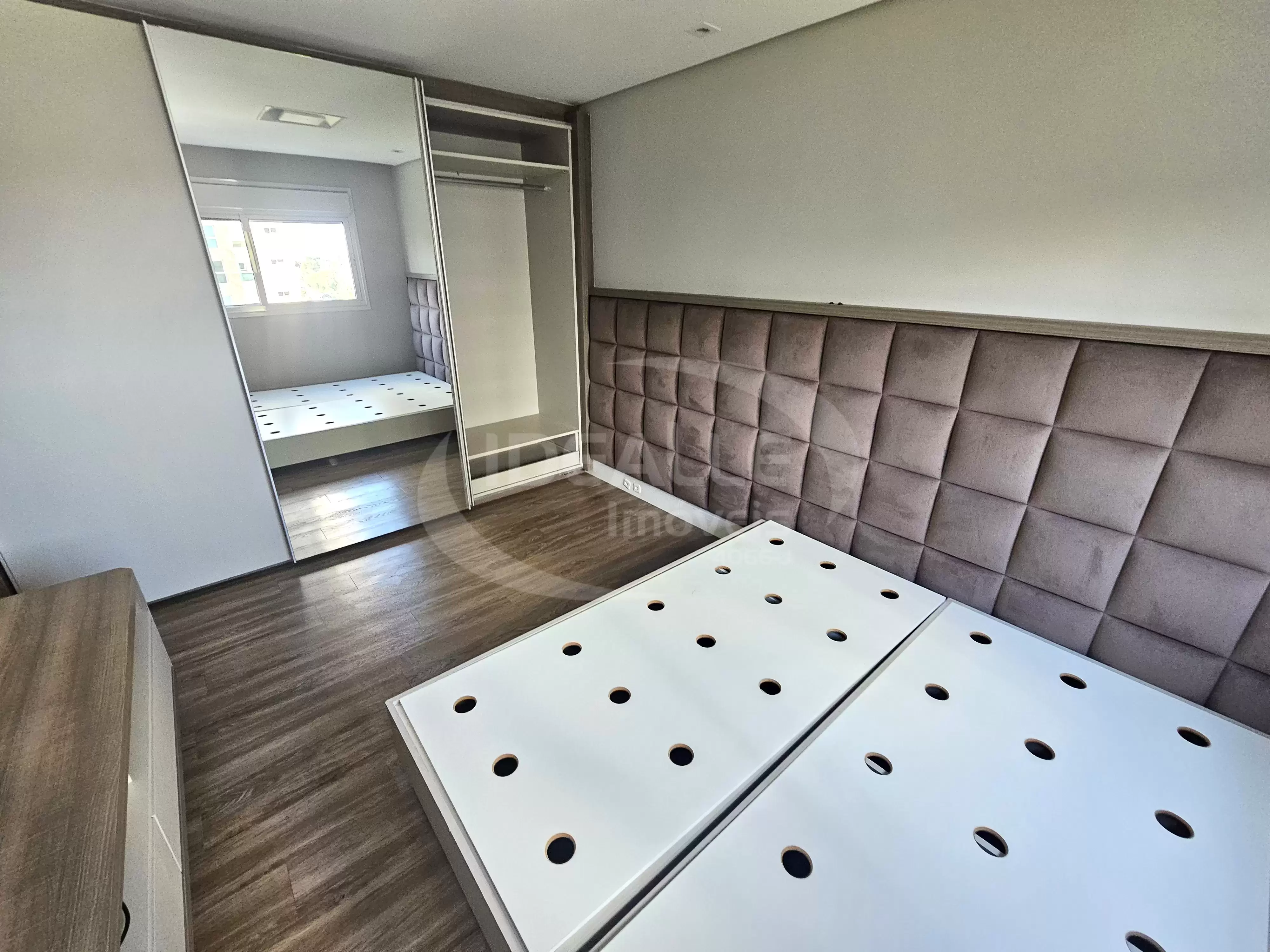 Ed. Elegance Condominium