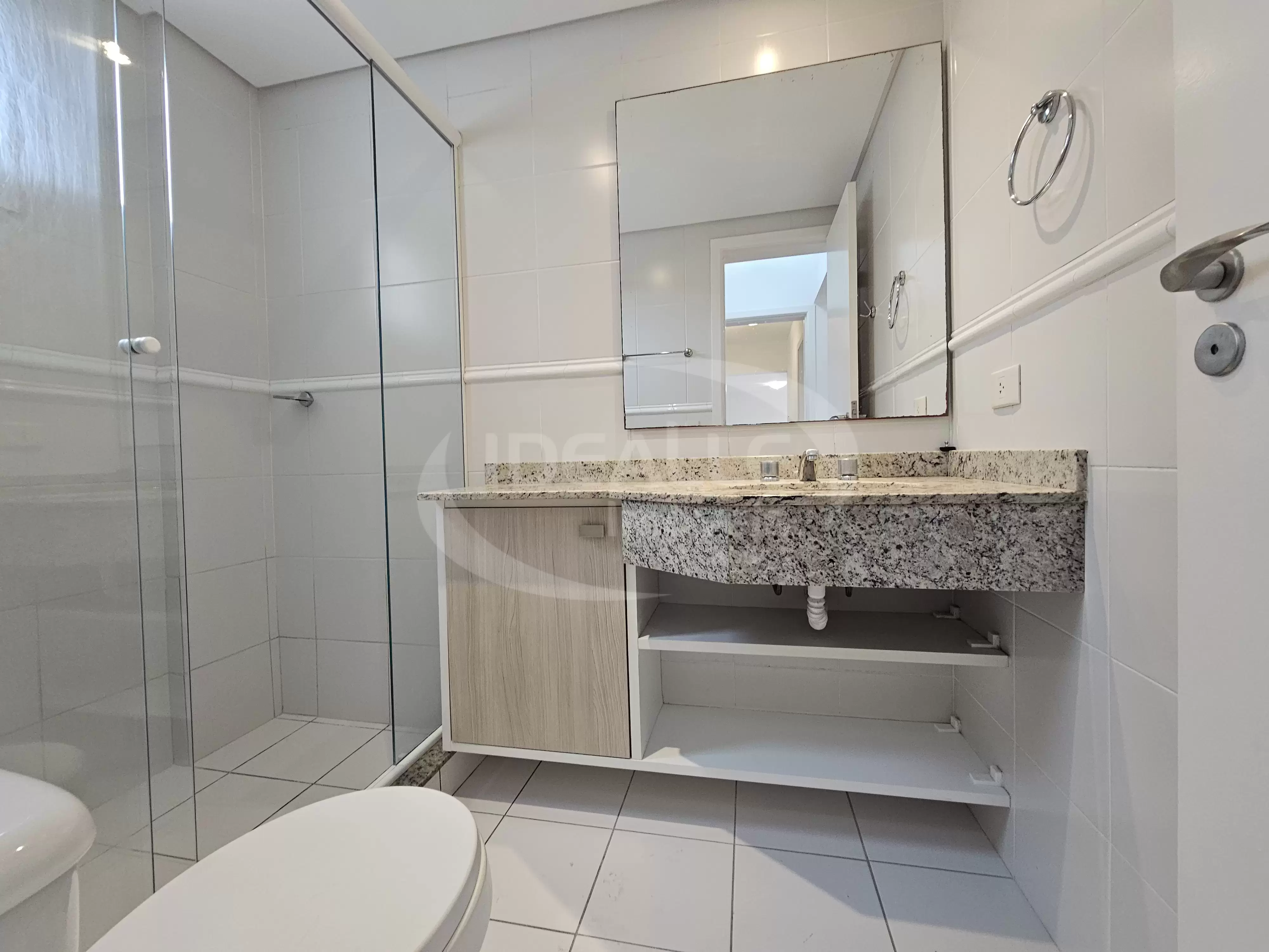 Ed. Breezer Ecoville