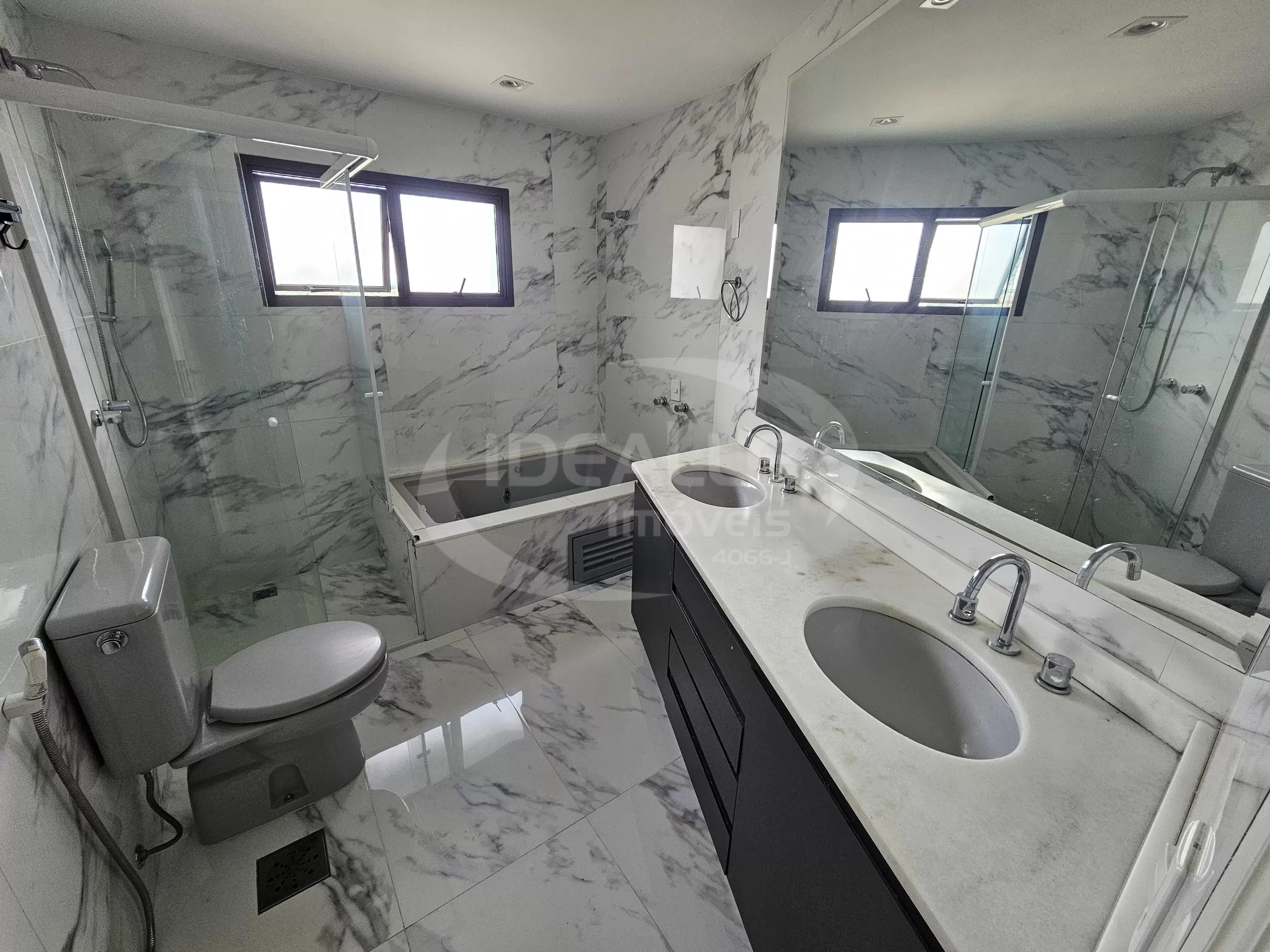 Ed. Terrazza Maggiore  |  Cobertura no Ecoville