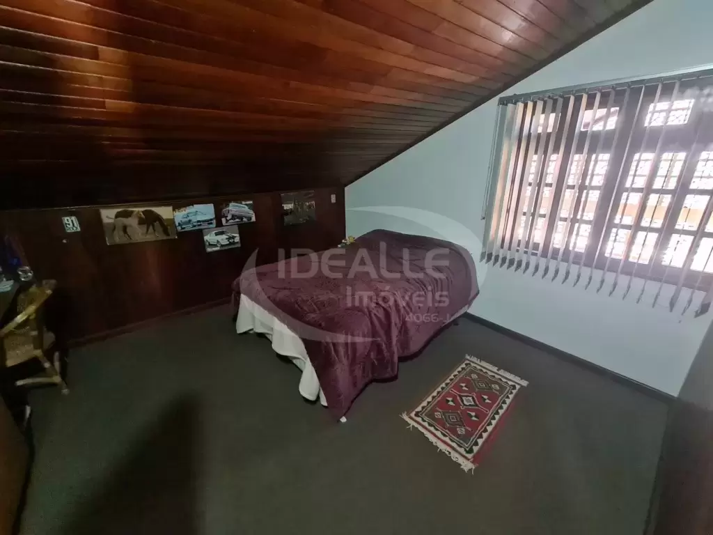 Casa Residencial em Santa Felicidade