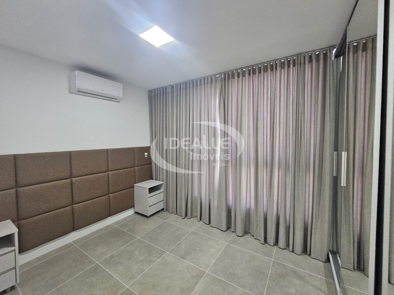 ED. PORTO 245